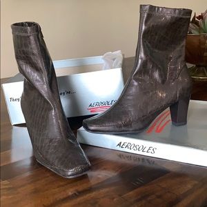 Crocodile square toe boots